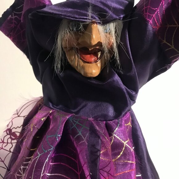 Flying Witch Animated Parachute Striped Legs Spider Web Dress Halloween Ganz ? - Picture 4 of 15